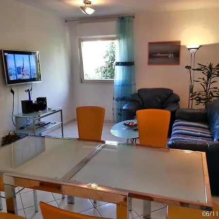 With Wifi - 12661 Split